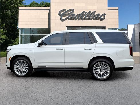 Certified 2025 Cadillac Escalade Premium Luxury w/ Touring Package AWD/4WD image 2