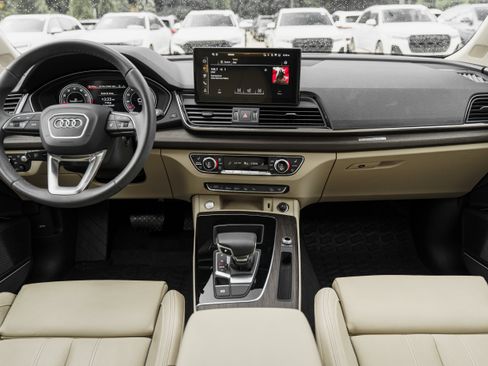 Certified 2024 Audi Q5 2.0T Prestige w/ Prestige Package AWD/4WD image 8