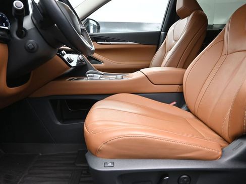 Used 2023 INFINITI QX60 Sensory w/ Vision Package image 13