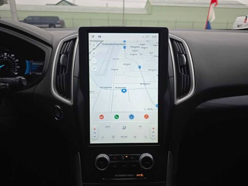 Used 2023 Ford Edge SEL w/ Convenience Package image 12