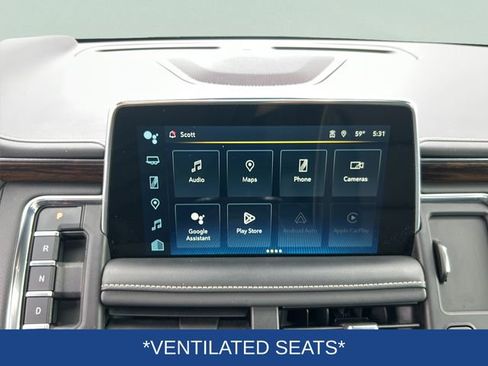 Used 2023 Chevrolet Suburban Premier AWD/4WD image 10