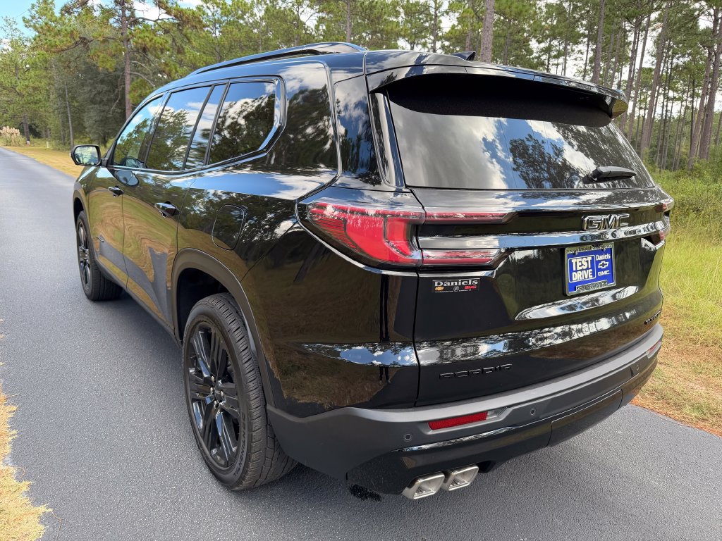 New 2027 GMC Acadia Elevation w/ Black Edition FWD image 3