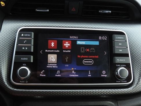 Used 2019 Nissan Kicks SV image 22