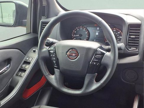 Certified 2022 Nissan Frontier Pro-X w/ Technology Package RWD image 14