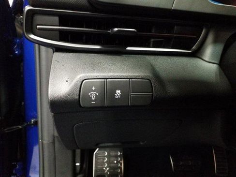 New 2026 Hyundai Elantra Sport image 12