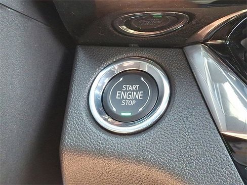 New 2025 Buick Envista Avenir image 16