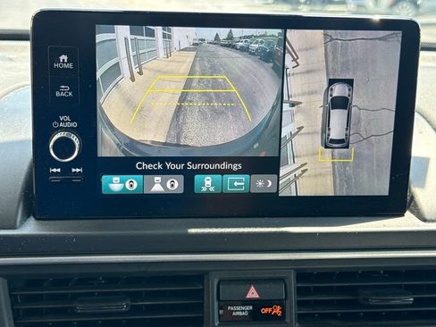 Used 2023 Honda Pilot Elite image 27