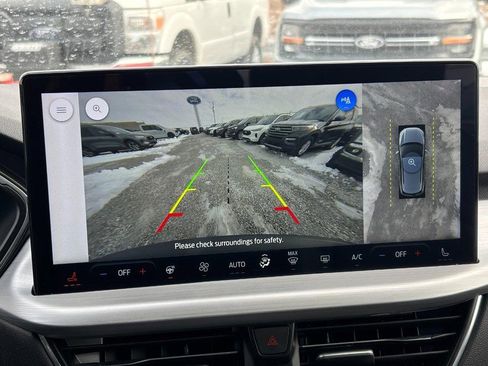 Used 2023 Ford Escape Platinum image 24