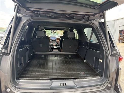 Used 2024 Lincoln Navigator L Reserve AWD/4WD image 44