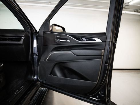 Used 2023 Cadillac Escalade Sport w/ Touring Package AWD/4WD image 27