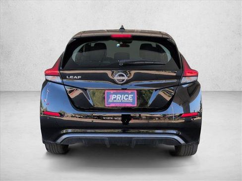 Used 2025 Nissan Leaf S FWD image 7