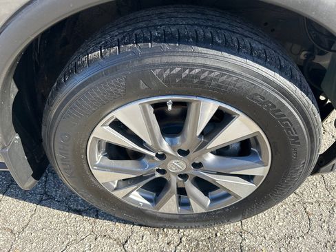 Used 2015 Nissan Murano SL w/ SL Technology Package image 25