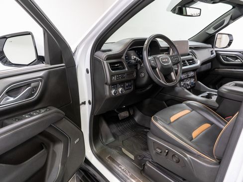 Used 2022 GMC Yukon XL AT4 w/ Max Trailering Package AWD/4WD image 12