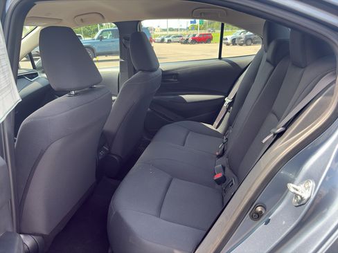 Used 2024 Toyota Corolla LE FWD image 11
