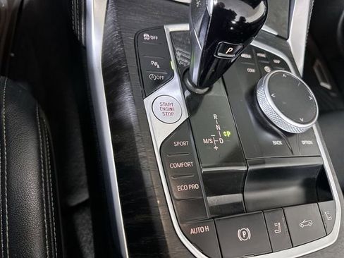 Used 2022 BMW 430i xDrive Convertible w/ M Sport Package AWD/4WD image 17