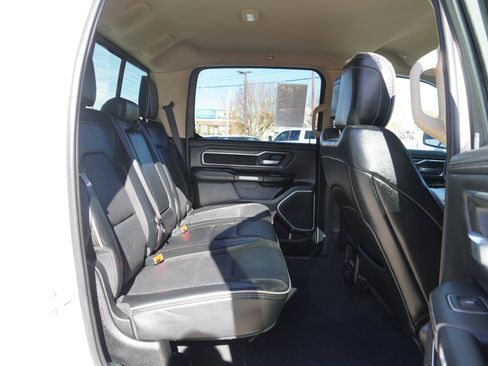 Used 2020 RAM 1500 Laramie w/ Off Road Group image 27