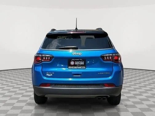 Used 2022 Jeep Compass Limited AWD/4WD image 4