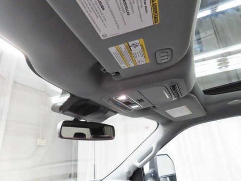 Used 2023 Ford F250 Lariat w/ Lariat Ultimate Package image 25