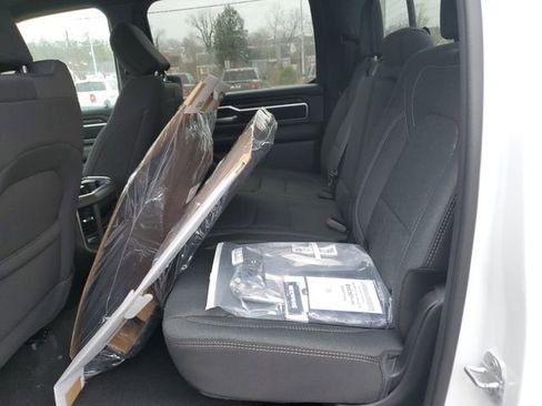 New 2026 RAM 1500 4x4 Crew Cab image 14