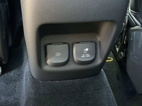 New 2026 Genesis GV80 3.5T Prestige image 18