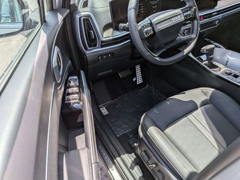 New 2026 Kia Sorento SX FWD image 12