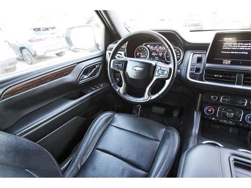 Used 2021 Chevrolet Tahoe High Country w/ Premium Package image 7