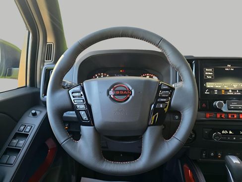 Used 2026 Nissan Frontier PRO-4X w/ Tow Package AWD/4WD image 20