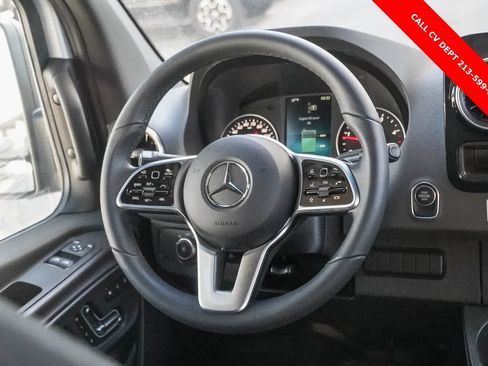 Used 2024 Mercedes-Benz Sprinter 3500 image 8