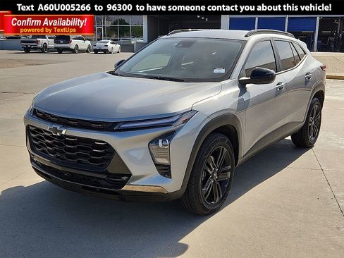 Used 2025 Chevrolet Trax ACTIV w/ Driver Confidence Package image 1