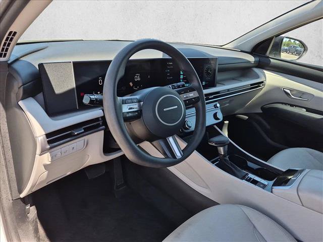 Used 2025 Hyundai Tucson SEL FWD image 10