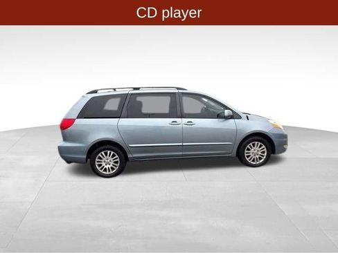 Used 2009 Toyota Sienna XLE image 8