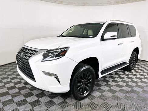 Used 2022 Lexus GX 460 Premium w/ Premium Package image 7