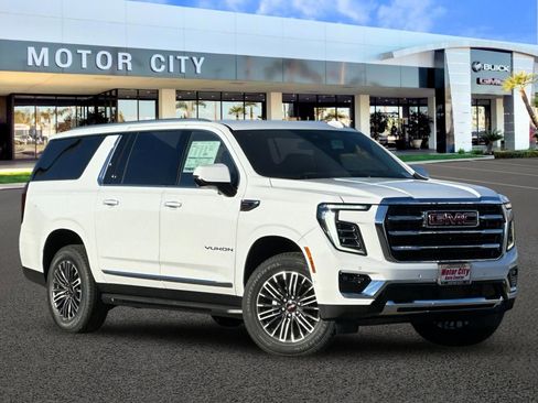 New 2026 GMC Yukon XL Elevation image 2