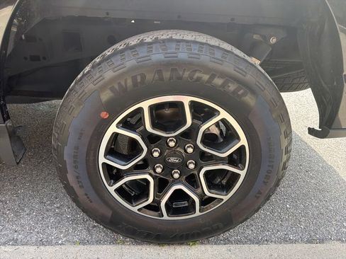 Used 2023 Ford F150 XLT w/ Equipment Group 302A High AWD/4WD image 11