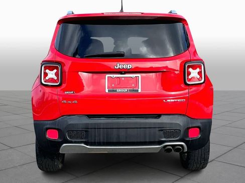 Used 2016 Jeep Renegade Limited image 4