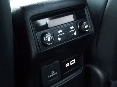 Certified 2022 GMC Acadia AT4 w/ Preferred Package image 41