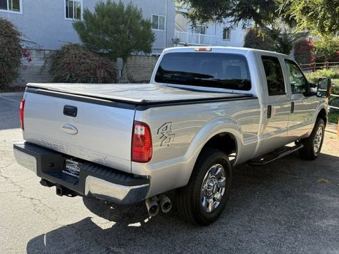 Used 2011 Ford F250 XLT w/ XLT Interior Pkg AWD/4WD image 30