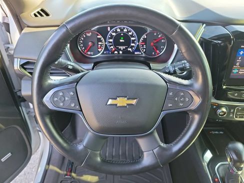 Certified 2022 Chevrolet Traverse High Country FWD image 27