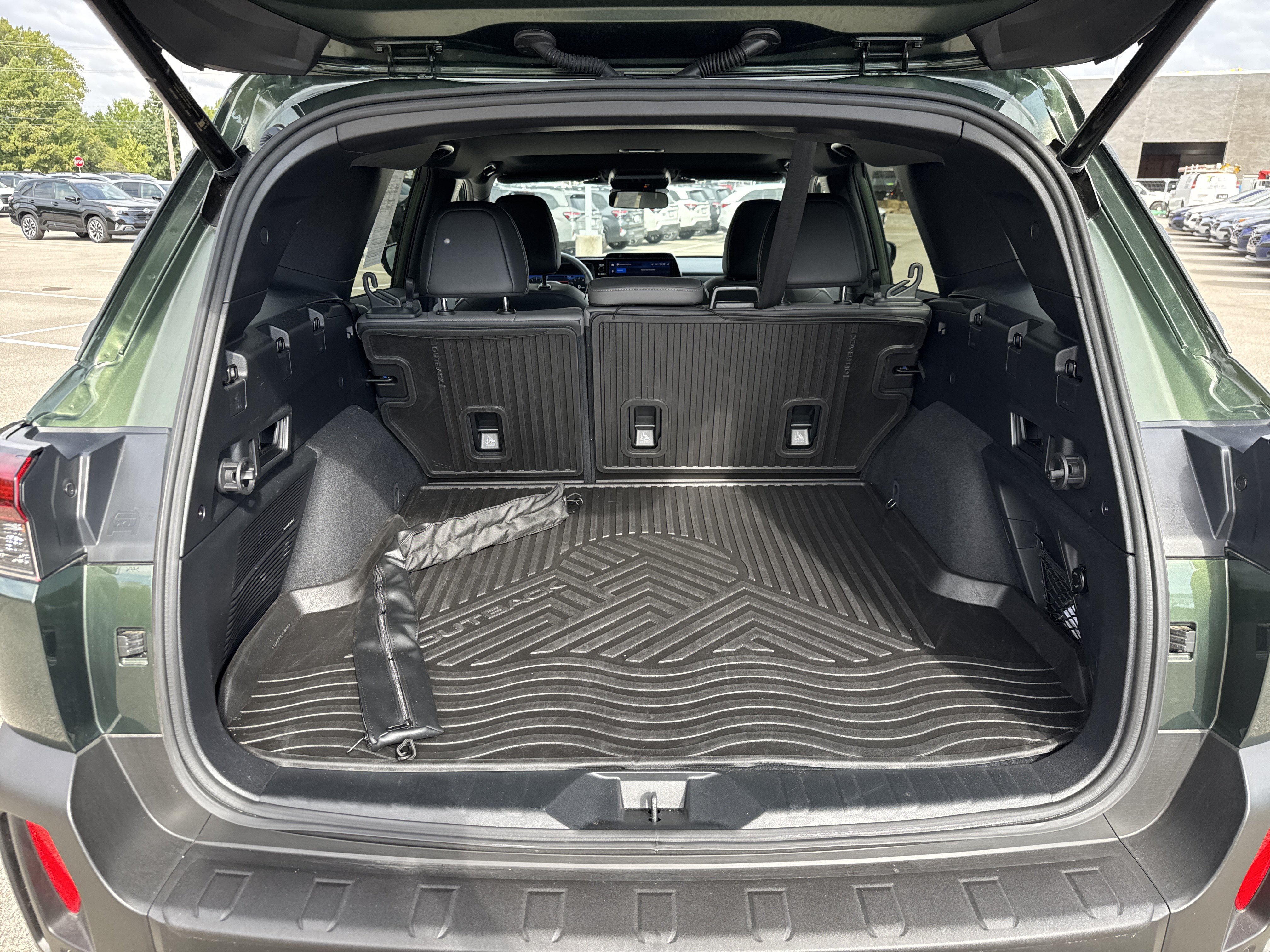 Certified 2026 Subaru Outback Limited AWD/4WD image 13