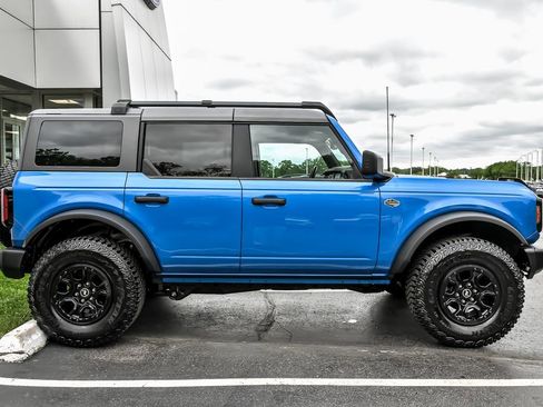 Certified 2023 Ford Bronco Wildtrak AWD/4WD image 10