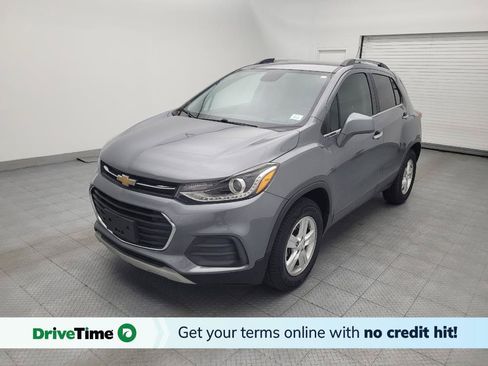 Used 2019 Chevrolet Trax LT w/ LT Convenience Package AWD/4WD image 1