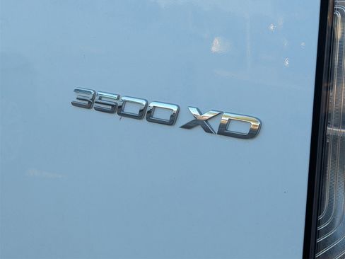 Used 2022 Mercedes-Benz Sprinter 3500 image 7