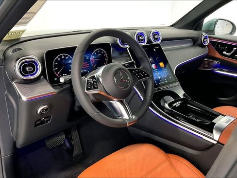 New 2026 Mercedes-Benz GLC 300 image 8