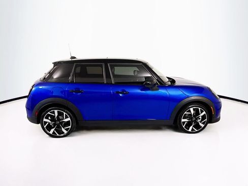 New 2026 MINI Cooper 4-Door Hardtop FWD image 4