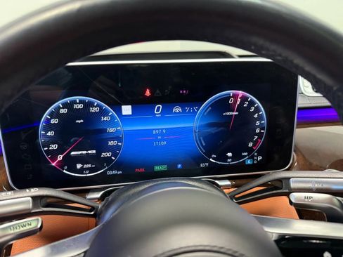 Used 2024 Mercedes-Benz S 63 AMG S image 19