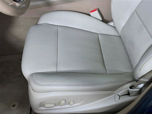 Used 2016 Cadillac ATS Luxury w/ Sun And Sound Package image 24