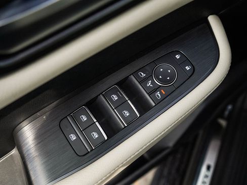 New 2026 Nissan Armada Platinum AWD/4WD image 19