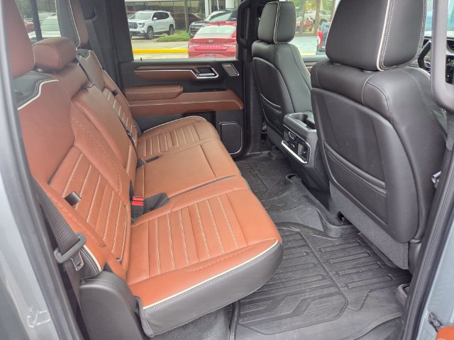 Used 2024 GMC Sierra 2500 Denali Ultimate AWD/4WD image 16