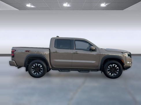 Used 2023 Nissan Frontier PRO-4X w/ Pro Convenience Package AWD/4WD image 12