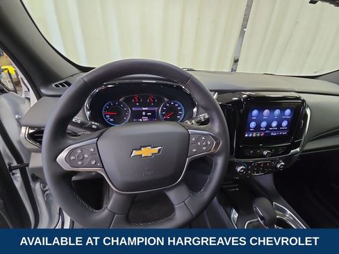 Used 2023 Chevrolet Traverse LT w/ LT Premium Package AWD/4WD image 14